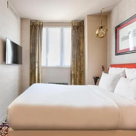 Hotel New République