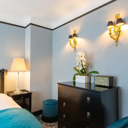 New République Hotel Parigi