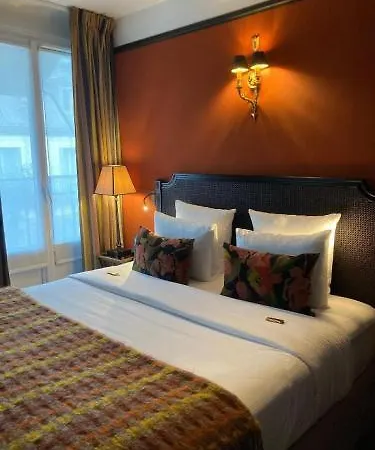 Hotel New République 4*
