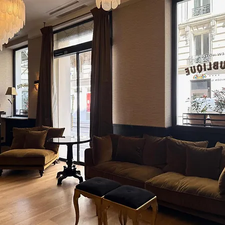 New République Hotel 4*