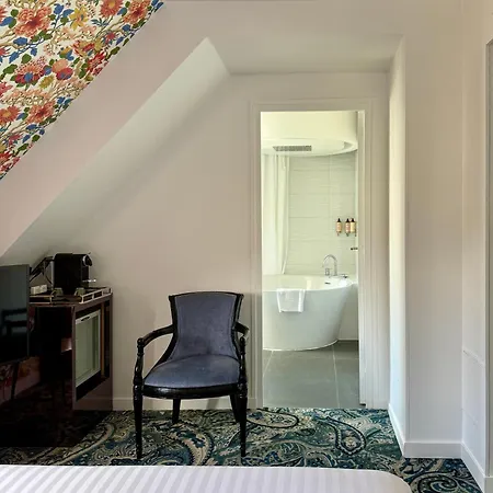 New République Hotel