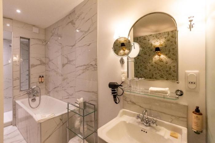 Hotel New Republique Paris