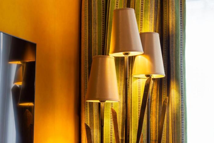 New République Parigi