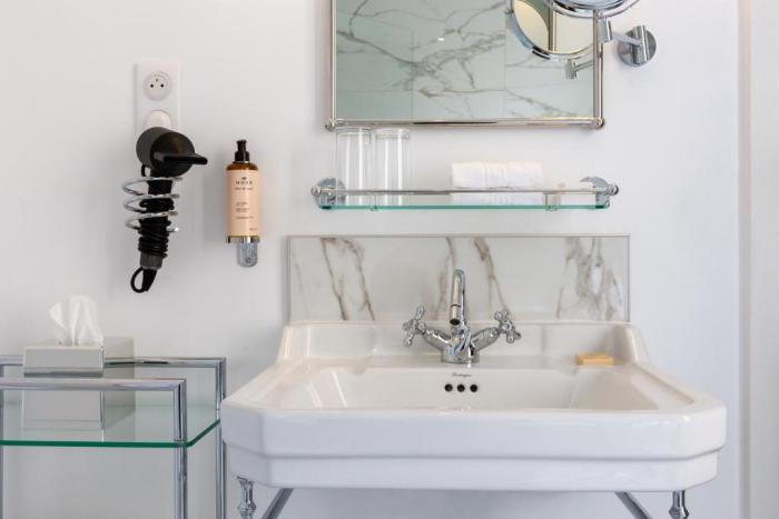 New Republique Hotel 4*