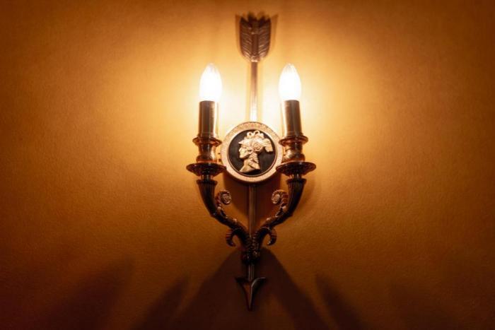 New Republique Hotel