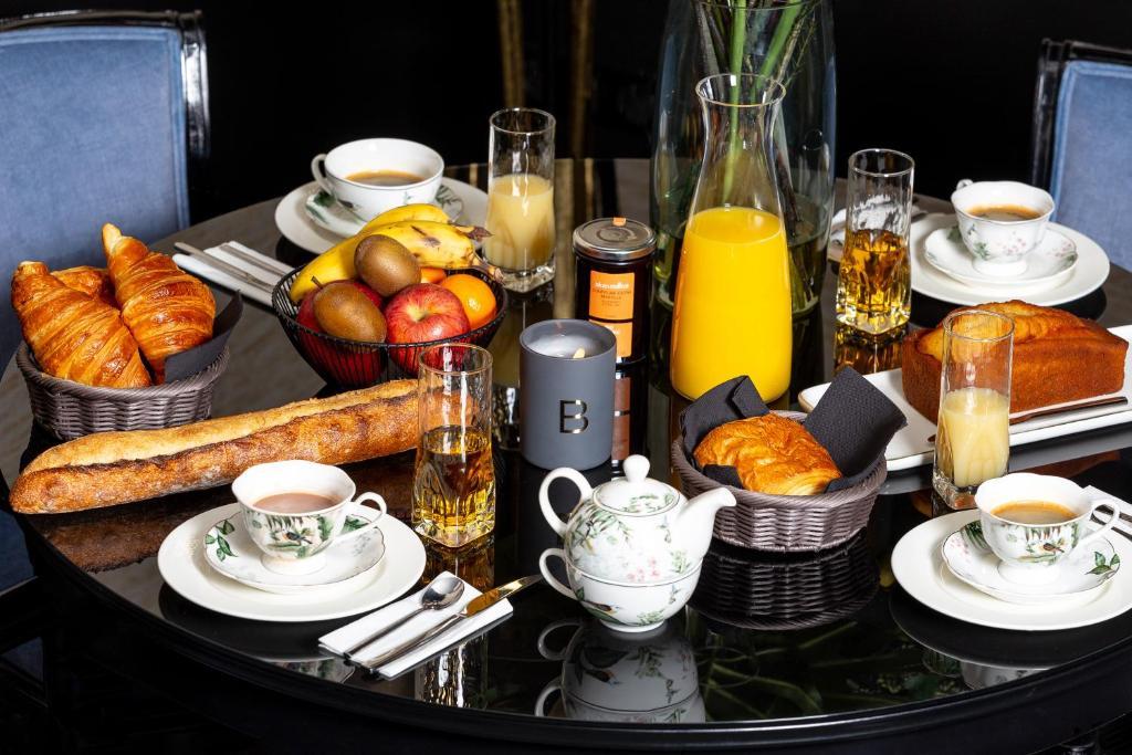 Hotel New Republique Paris