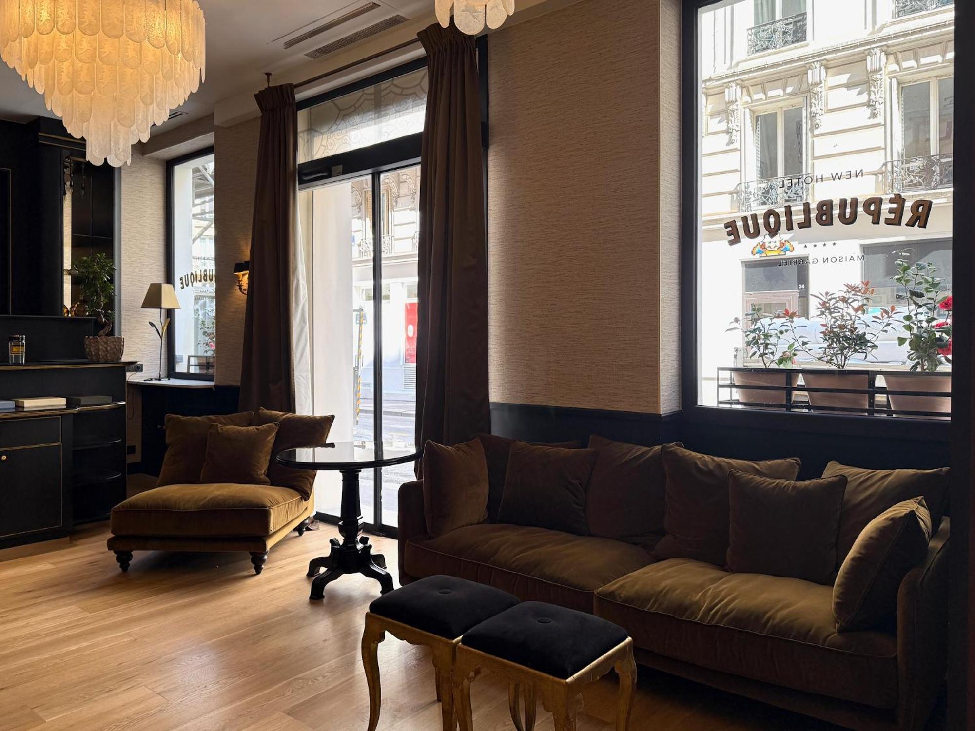 New Republique Hotel 4*